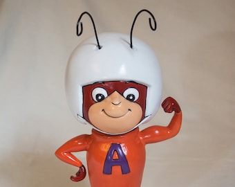 Atom Ant / Hormiga Atomica