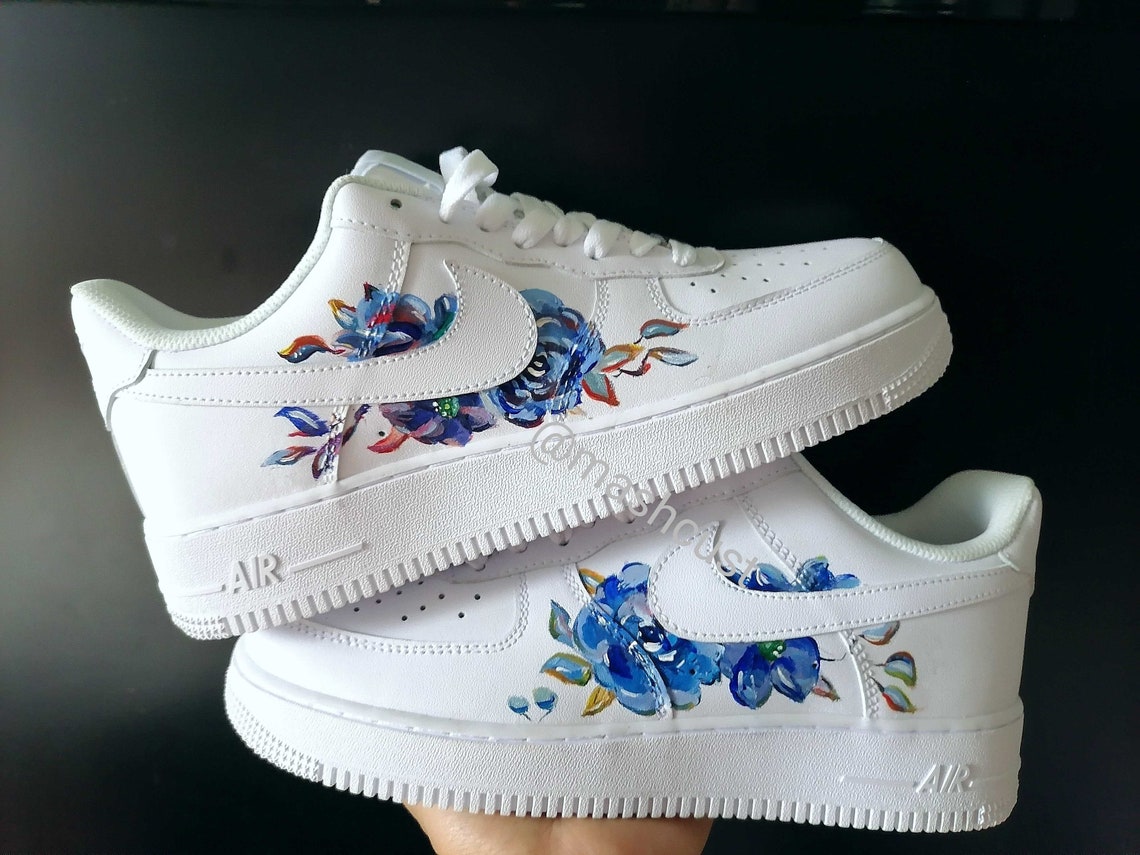 black flower af1
