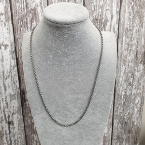 Men&#39;s Strong Square Link Fine Titanium Necklace
