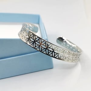 Sterling Silver Daisy Cuff Bangle