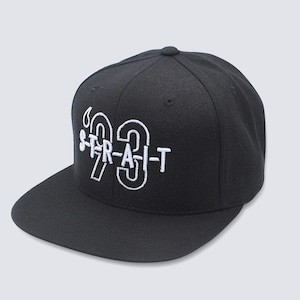 Country Music 93 Strait Snapback Hat: Bestickte Lyric Cap