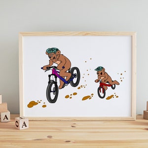 Mama Bear i Baby Bear kolarstwo na rowerze MTB wydruk ścienny | Wydruk ścienny do pokoju dziecięcego | zwierzęta rower górski jazda na rowerze rower pokój dziecięcy sztuka kreskówka wystrój