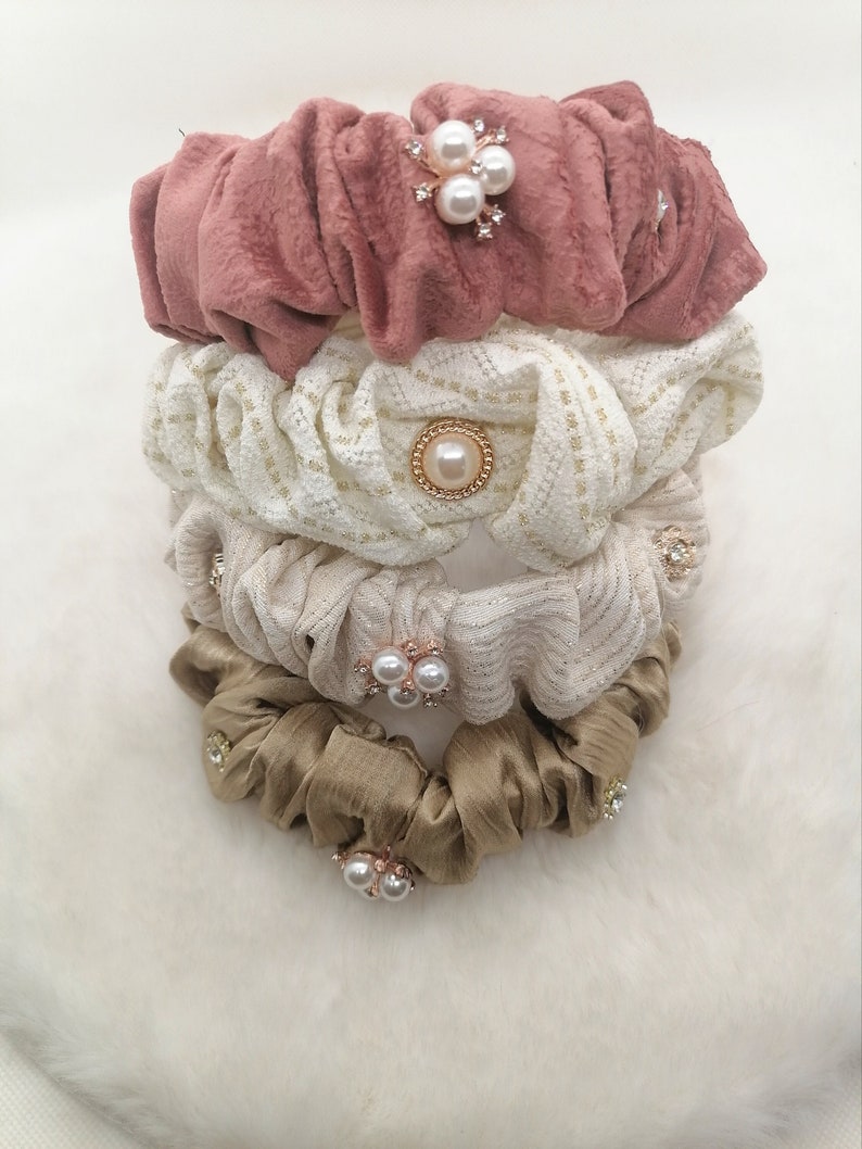 Pleated Headband, jewelry image 1