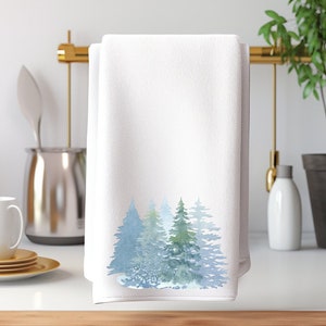 Heron Hand Towel Nautical Bath Decor Blue Heron Kitchen Luxury Guest Towel Elegant Bath Decor Beach House Hand Towel Blue Bath Decor Etsy Ireland