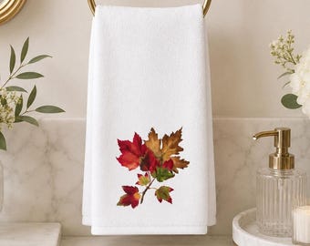 Autumn Hand Towel with Maple Leaf Design, Cozy Guest Bath