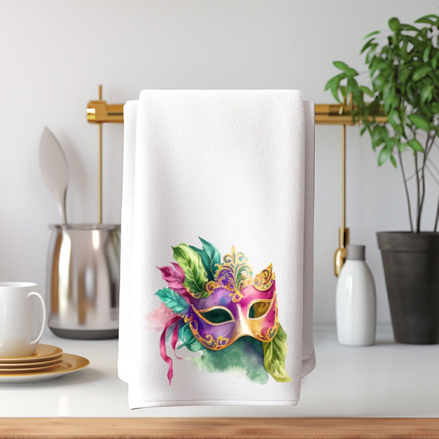 Mardi Gras Hand Towel, Mask Bathroom Towel, Guest Bath Decor, Bath Hand Towel, Mardi Gras Home Decor, Elegant Bath Decor