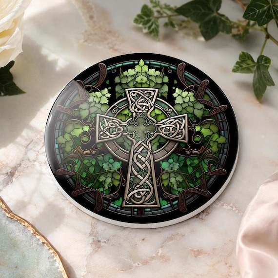 Celtic Coaster, Green Ceramic Drink Mat with Glossy or Matte Finish