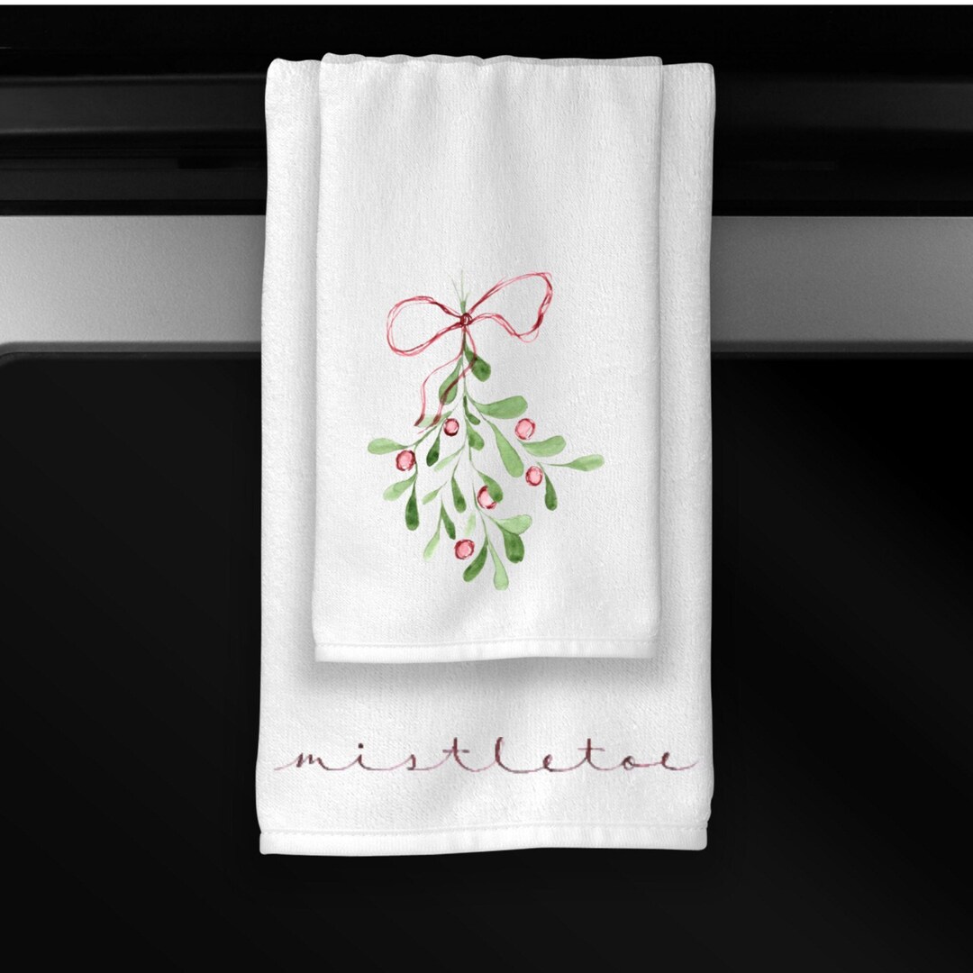 Christmas Towel Set, Holiday Towels, Holiday Kitchen Towels, Hand and Fingertip Towels