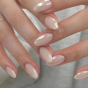 White Pearl Donut Glazed Press On Nails, Wedding Nails, Hailey Bieber Glazed Donut Nails, Reusable Nails, Acrylic Nails, Bridal Nails