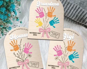 DIY Mothers Day Flower Handprint SVG, SVG File, Diy Gift for Mom File, Handprint Crafts From Kids, Mothers Day , Gifts for Mom Grandma