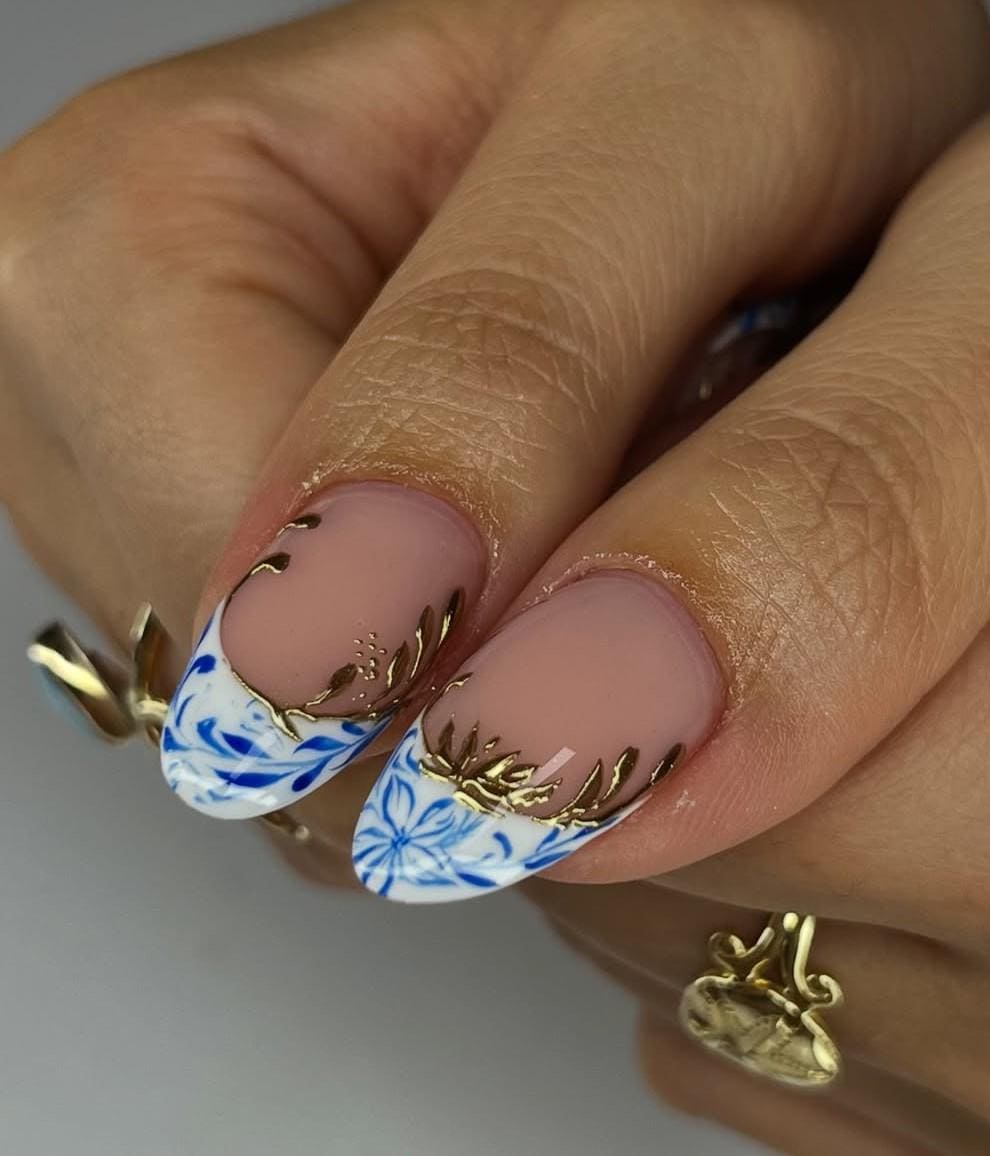 Chinoiserie Blue Porcelain Inspired Nails, Ceramic Blue and White Floral  Press-on Nails, Gold Foil Elegant Nail Art, Ceramic Press on Nails - Etsy, image size:990x1156