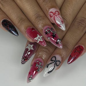 Y2K Rockstar Press On Nails, 3D Bows, Star Charms on Fake Nails, Gothic Glam Nails press on, Red& Black Swirl Nail Art, Ombre Gothic nails