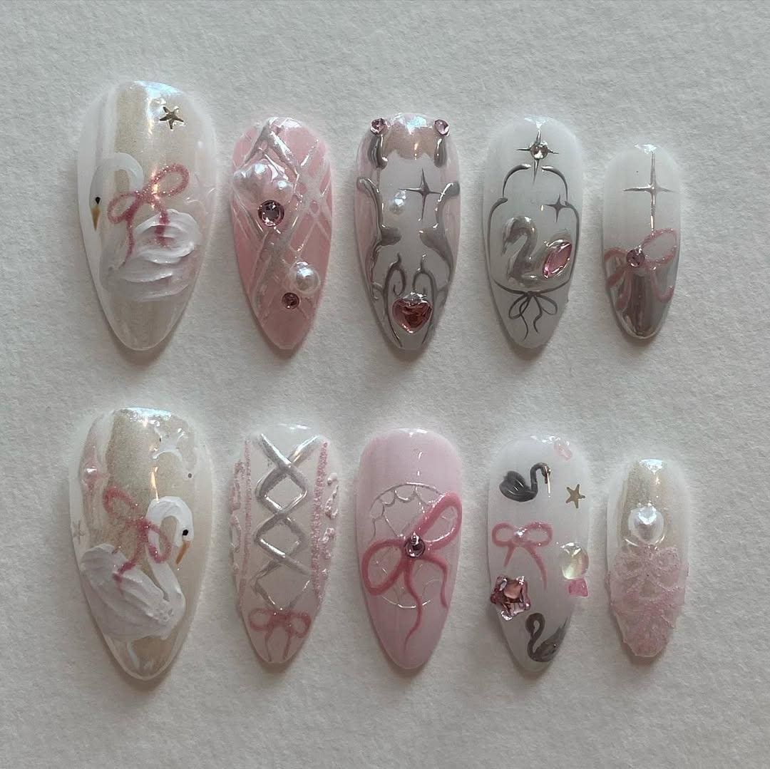Elegant Swan and Bow Press On Nails, Romantic Wedding Nail Art, Custom Wedding Nails, Sophisticated Press On Nail with Lace, swan lake nails