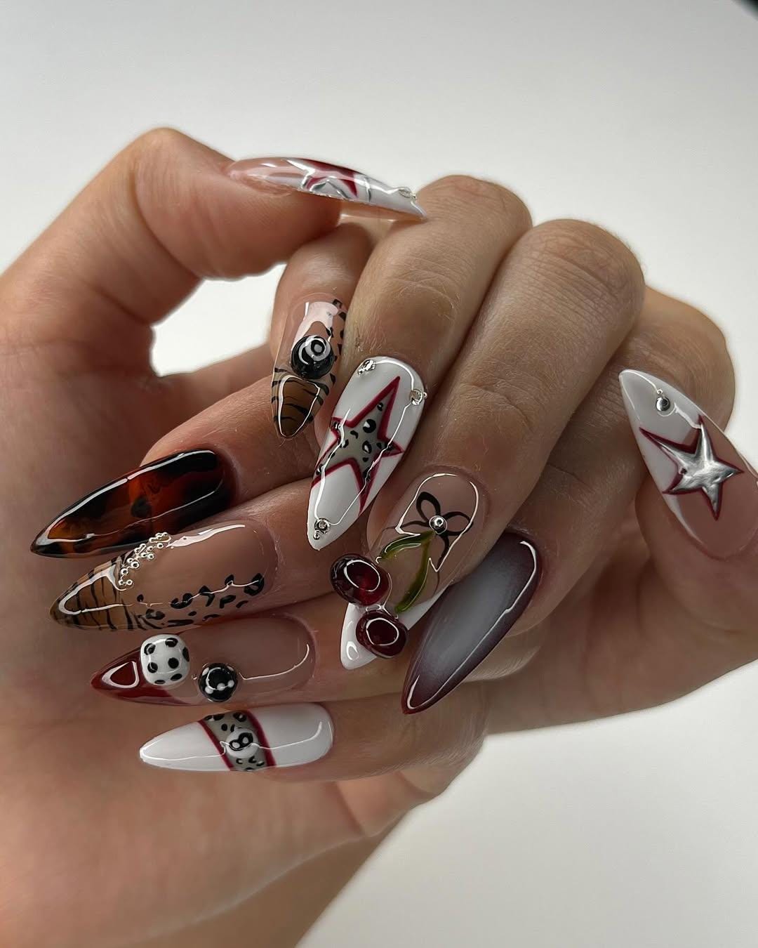 ロックスタープレスオンネイル、手作り3Dチェリー＆スターネイルアート