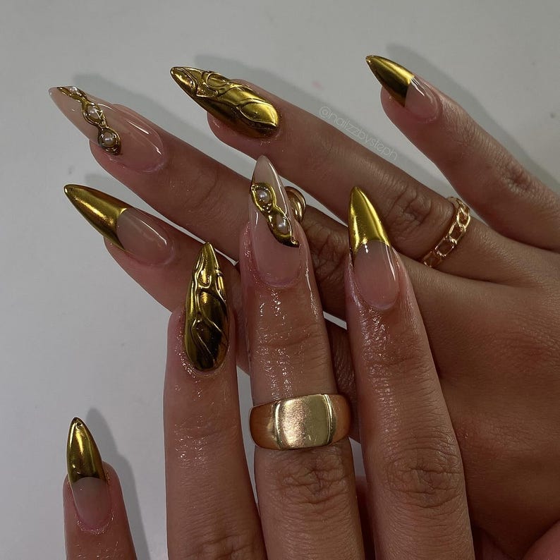 25+ Nail Designs For Fall: Trendy Styles to Try This Season