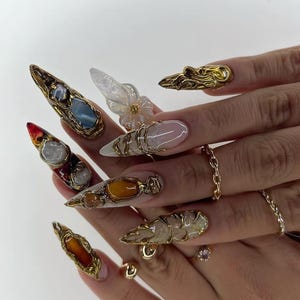 Galaxy Crystal Press On Nails, 3D Gemstone Rock Fake Nails, Gold Metal Accent Nail Art, Crystal Gemstone Press Ons, Chrome nails, y2k nails