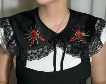 Black Embroidered Peter Pan Collar, Detachable Collar for Girls, Removeable Black Collar, Peterpan Collar, Vintage Collar, Bib Collar