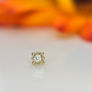 Areo Cz - Small - from NeoMetal 18K Yellow Gold Threadless Jewelry, perfect for Helix, Nostril, Conch, Lobe, Flat & More
