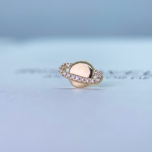 MODERN MOOD Calypso Planet - Genuine Diamonds set in 14kt Yellow Gold threadless top, for Helix, Flat, Lobe, Forward Helix piercings