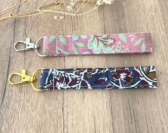 Customizable key ring