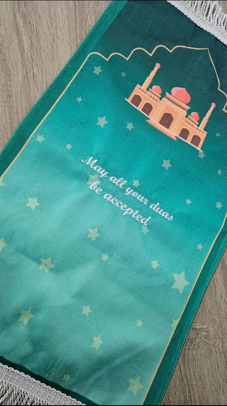 Personalised Kids Prayer Mat – Mini Muslim Sajada for Children | Ramadan Eid Gift | Islamic Prayer Rug Boys Girls | Musallah Janamaz image 7