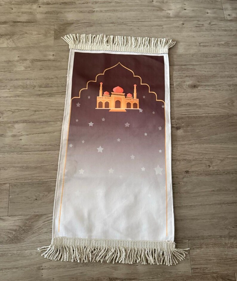Personalised Kids Prayer Mat – Mini Muslim Sajada for Children | Ramadan Eid Gift | Islamic Prayer Rug Boys Girls | Musallah Janamaz image 9