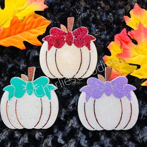 White Pumpkin with Bow Freshie