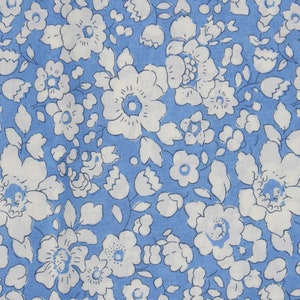 Liberty Fabric Tana Lawn (Betsy Boo Blue)