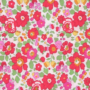 Liberty Fabric Tana Lawn (Betsy Red)
