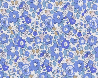 Liberty Fabric Tana Lawn (Betsy Ann Blue)