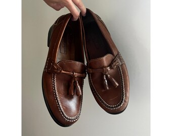 Vintage Mens Brown Leather Tassel Loafers size 11 Preppy Smart Casual Boat Shoes