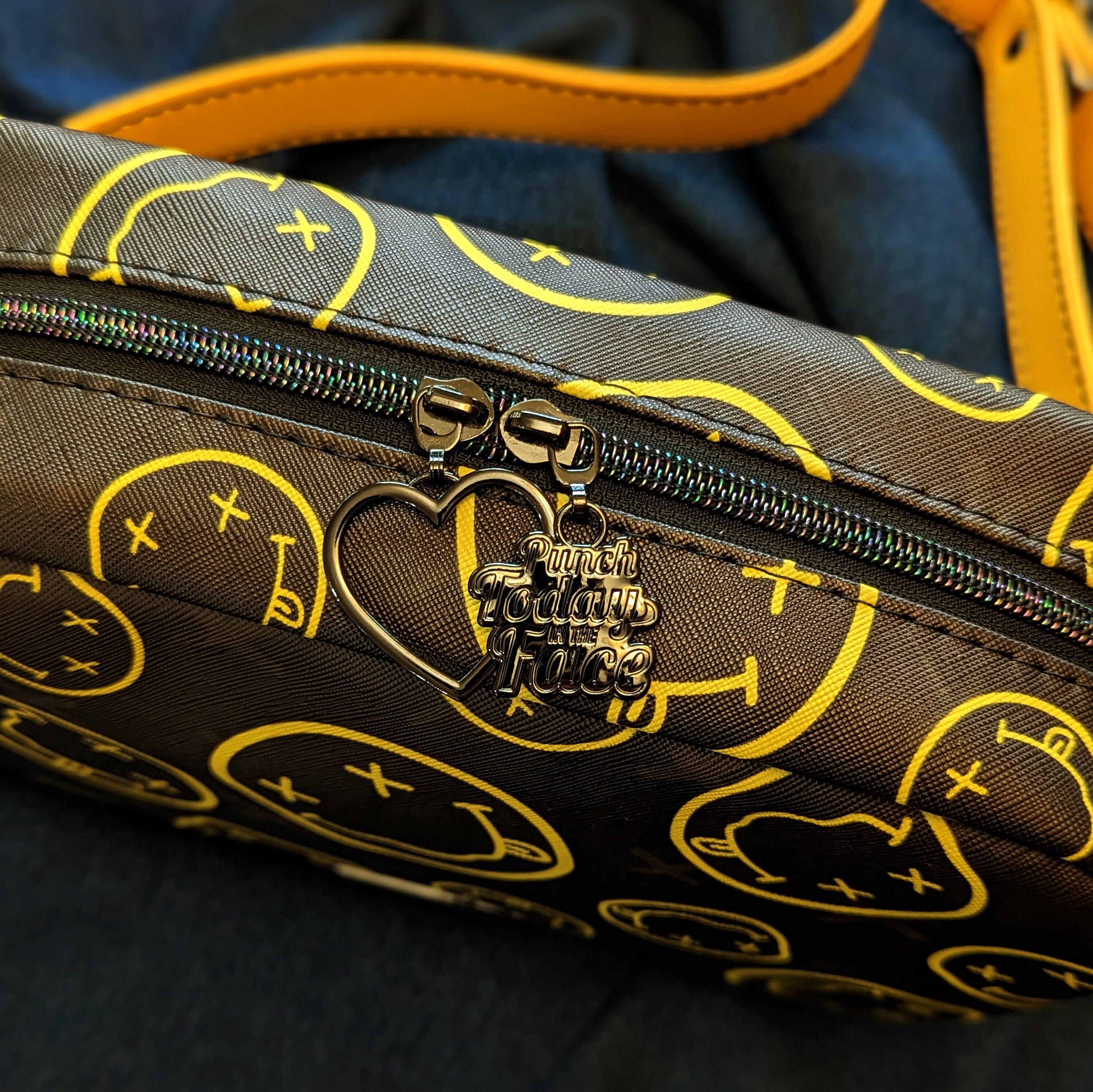 Society6 ケース s m i l e by Rubybirdie Babeside Terry 16