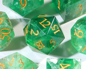 Set di dadi in fluorite naturale per D&D / Dadi RPG in pietra preziosa verde foresta / Dadi poliedrici in cristallo / Accessori per giochi da tavolo / Regalo per il Dungeon Master