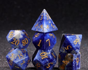 Set di dadi D&D in giada sodalite naturale / Set di dadi D&D in pietre preziose / Set di dadi poliedrici per giochi di ruolo da tavolo Dungeons and Dragons (D&D)