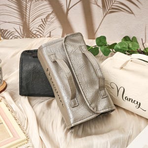 Neceser colgante personalizado 4 en 1, organizador de maquillaje de viaje desmontable con bolsas transparentes, regalo personalizado para dama de honor, bolsa con nombre incluida.
