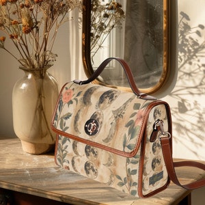 Bolso tipo cartera de lona Moon Phase Witch Dark Academia, bolso con asa superior de estilo cottagecore oscuro y correa para el hombro, bolso lunar gótico, witchcore