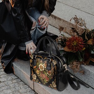 Vintage Victorian Love Heart Bowler Handbag, gothic top handle bag with shoulder strap, dark academia goth bag, victorian vampire bag, Fae & Magpie
