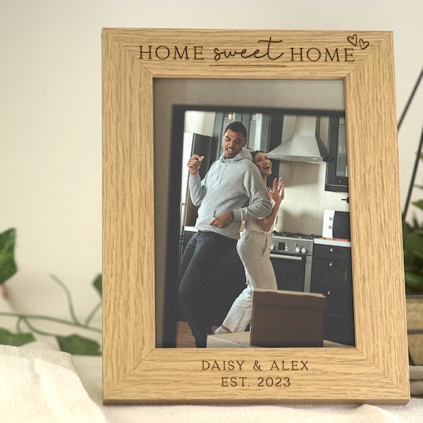 Housewarming Gift | New Home First Home Frame with Personalised Names | Wooden Engraved 'Home Sweet Home' Photo Frame