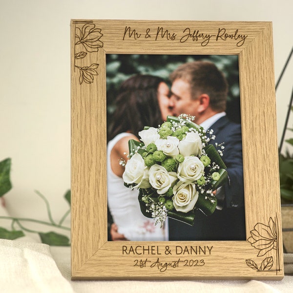 Wedding Gift | Wooden Engraved Wedding Day Gift | Engraved Personalised Newlyweds Frame