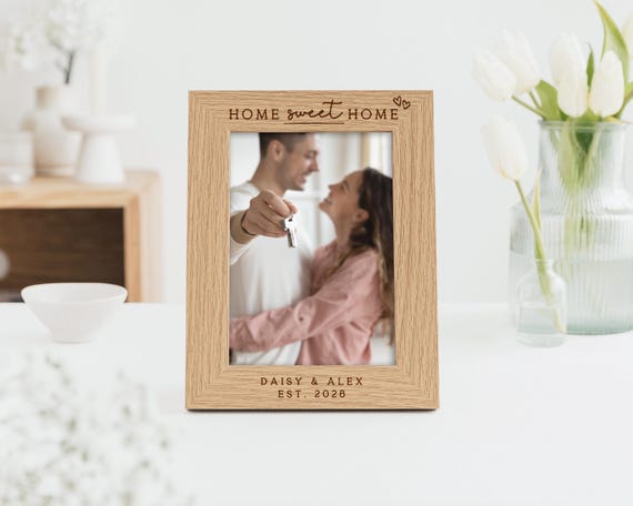Housewarming Gift | New Home First Home Frame with Personalised Names | Wooden Engraved 'Home Sweet Home' Photo Frame