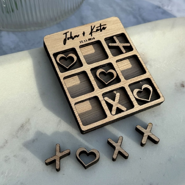 Noughts & Crosses Wedding Favours | Wedding Table Game Keepsake | Wedding Guest Gifts | Fun Wedding Favours | Wedding Table Decor