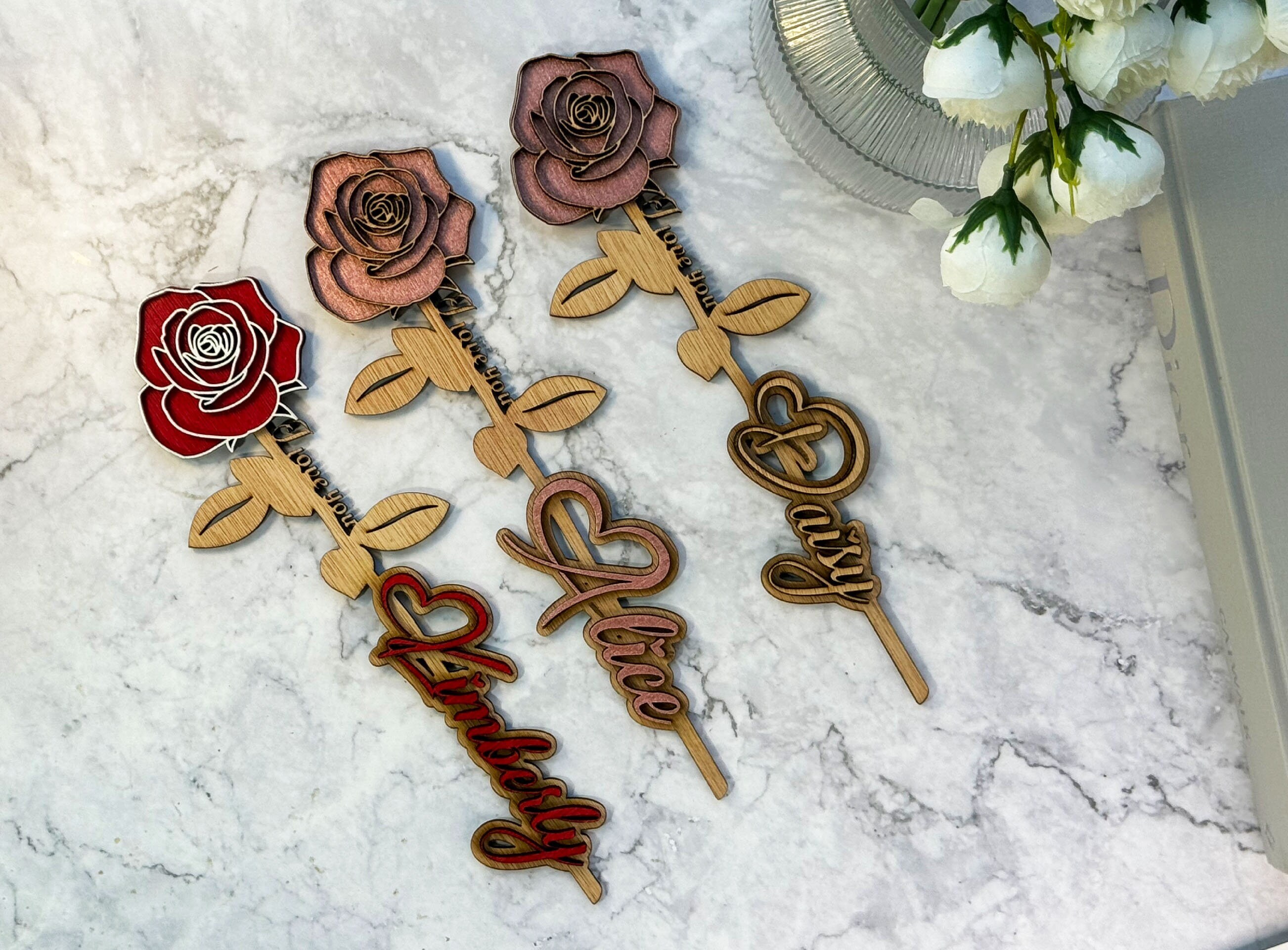 Romantische Holz-Liebeskarte Mit Roter Rose – Handgefertigt Für Valentinstag, Hochzeit Oder Jahrestag