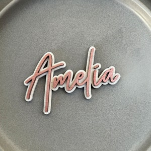 Personalisierte hölzerne Ortsnamen - Hochzeitsnamen - Hochzeitsfeier - natürliches Finish Holz - Sitzplan für die Babyparty