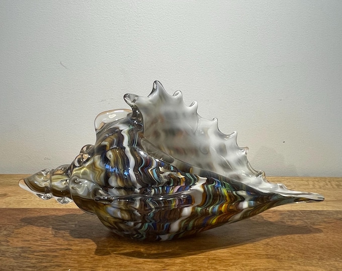 Murano hand-made  stained glass sculpture  "Seashell "
