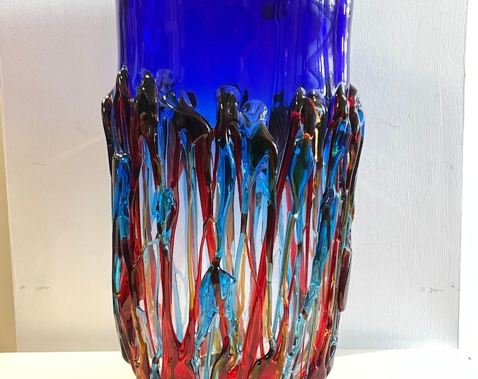 Murano Large stained glass hand made vase - signed by the artist