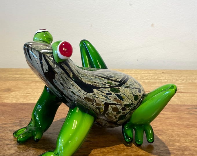 Murano hand-made stained glass sculpture  " Frog "