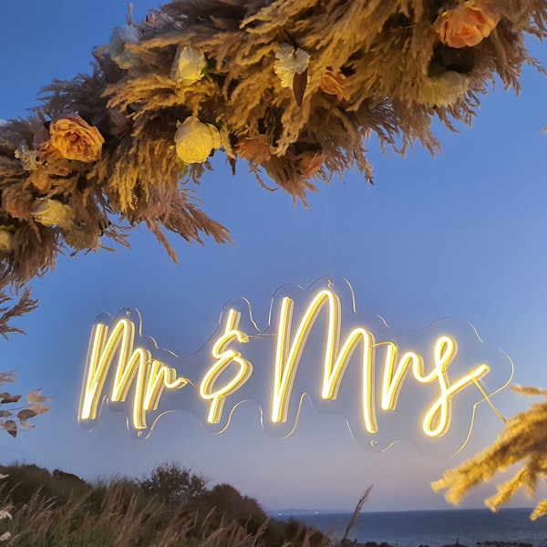 Mr and Mrs NEON SIGN | Wedding Decorations | Wedding Decor | Wedding Gifts | Wedding Light Neon Sign Wedding | Mr Mrs Sign