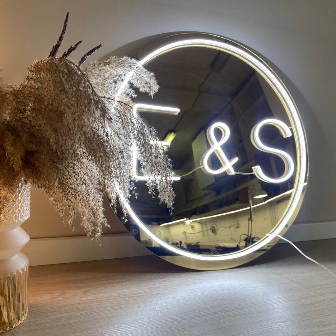 Round Wedding Neon Sign With Gold Acrylic Backing and Led Customized ...