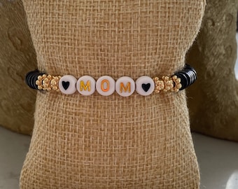 Bracelet perle personnalisé, bracelet Nom Heish, bracelet GoldWomens, cadeau pour une maman - NOIR