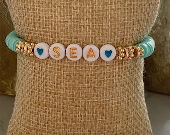 Bracelet perle personnalisé, bracelet nom Heish, bracelet GoldWomens, cadeau pour une maman - BLEU